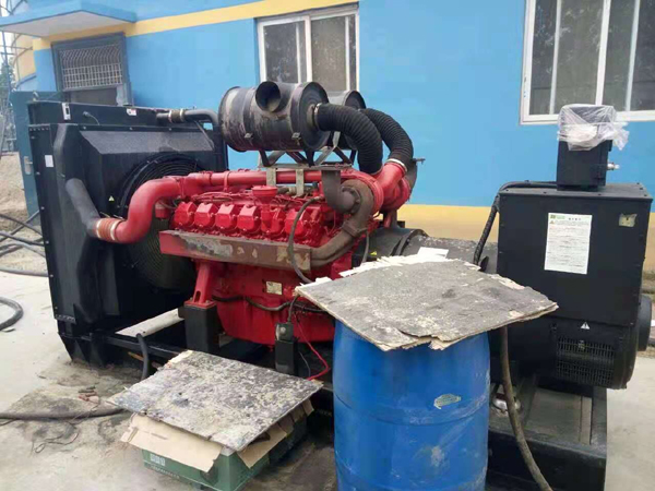德昌关于柴油发电机组水箱污垢的产生与清理