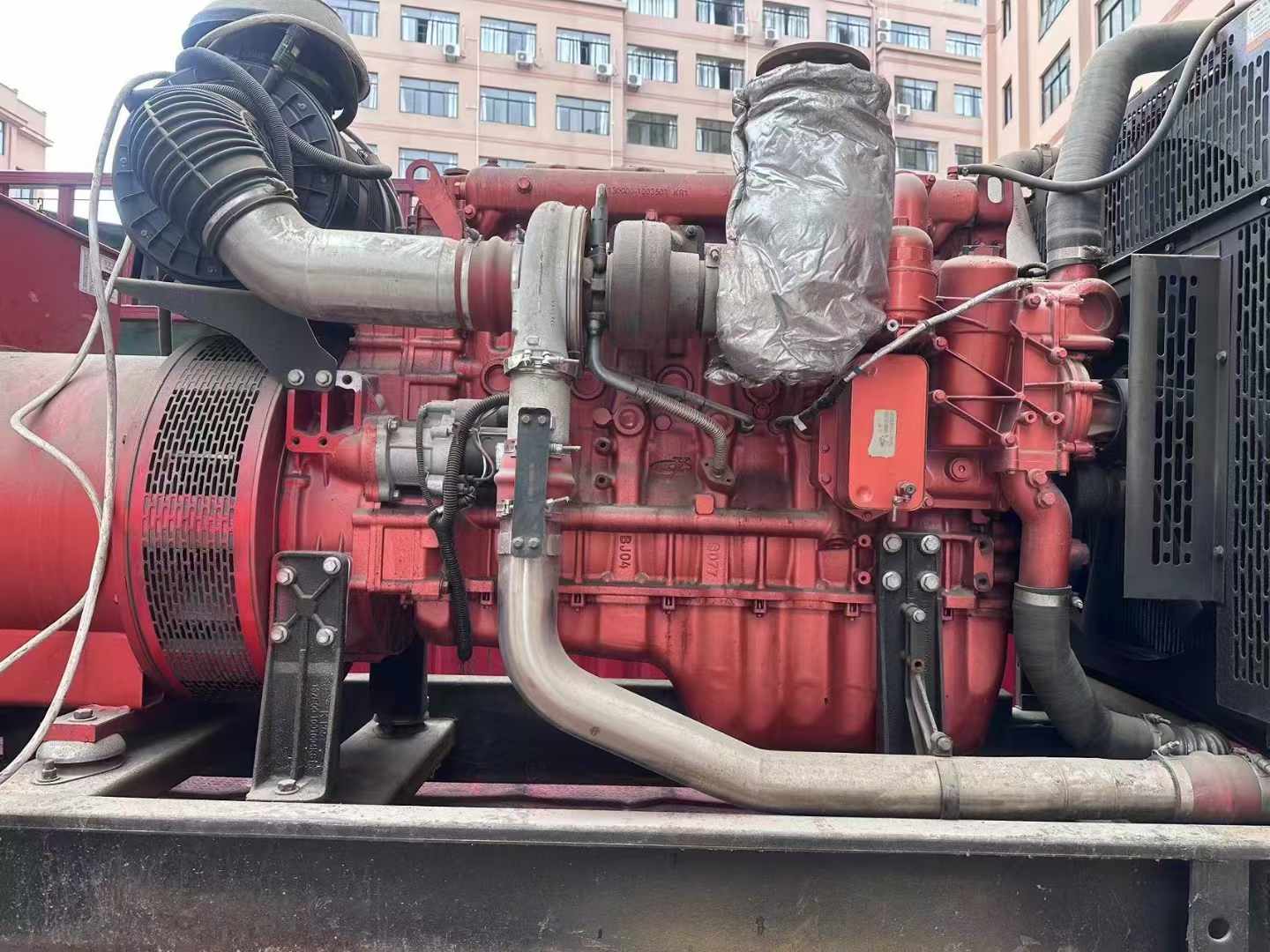 德昌如何选择适合 600kW 柴油发电机组的过载保护器？
