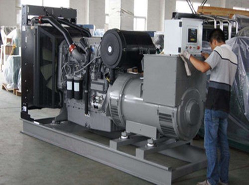 德昌柴油发电机空气滤清器堵塞会对发电机组产生哪些影响？