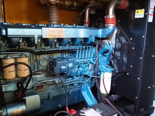 德昌磷酸铁锂蓄电池的使用寿命与哪些因素有关？